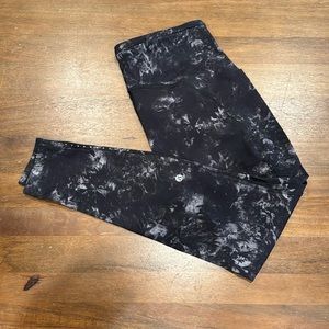 Lululemon Swift Speed HR Tight 28” size 10
